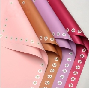 ورق زهور صغير مقاوم للماء بتصم - مراجعة Wedding Supply Decor وسعره
